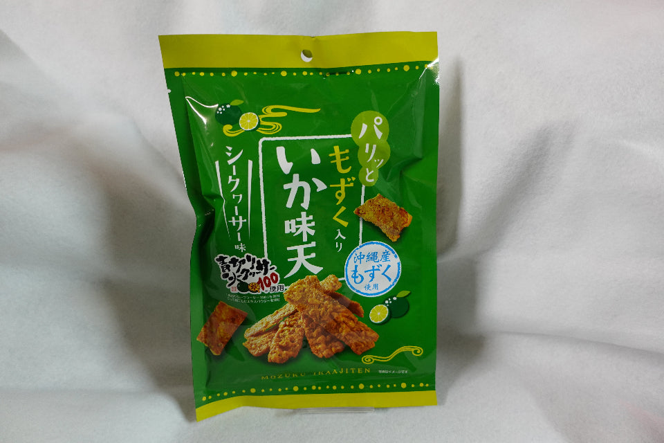 もずく入りイカ味天 シークヮーサー味|沖縄県産もずくと爽やか柑橘風味のサクサクスナック【徳和商店公式通販】